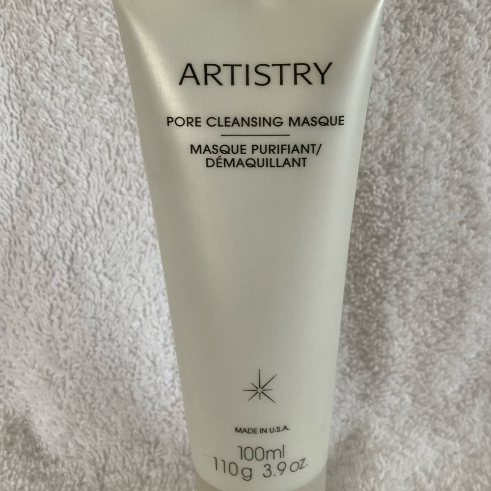 NWT SEALED ARTISTRY PORE CLEANSING MASQUE